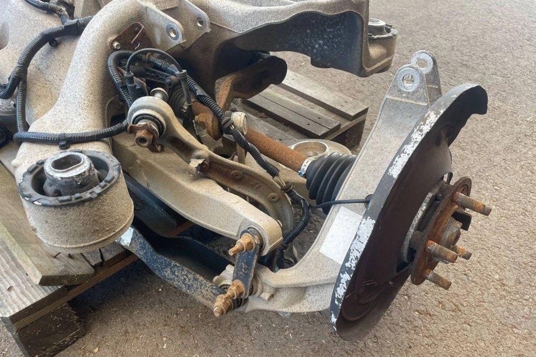 LAND ROVER Range Rover 4 generation (2012-2022) Rear Axle 32197508