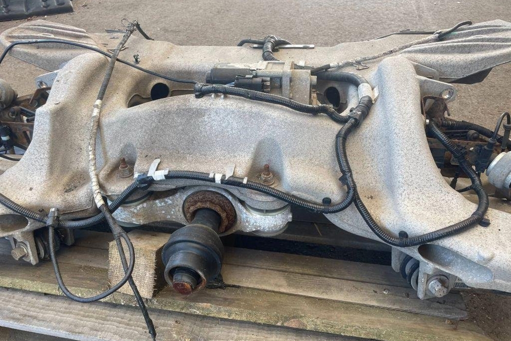 LAND ROVER Range Rover 4 generation (2012-2022) Rear Axle 32197508