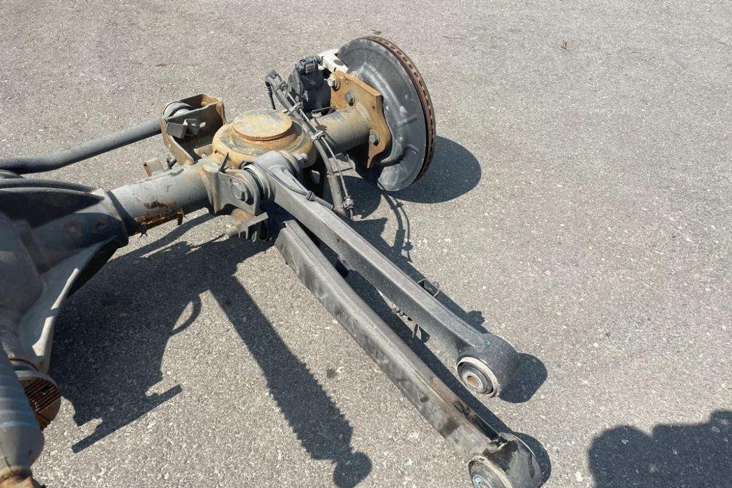 DODGE Ram 4 generation (2008-2023) Rear Axle 32197737