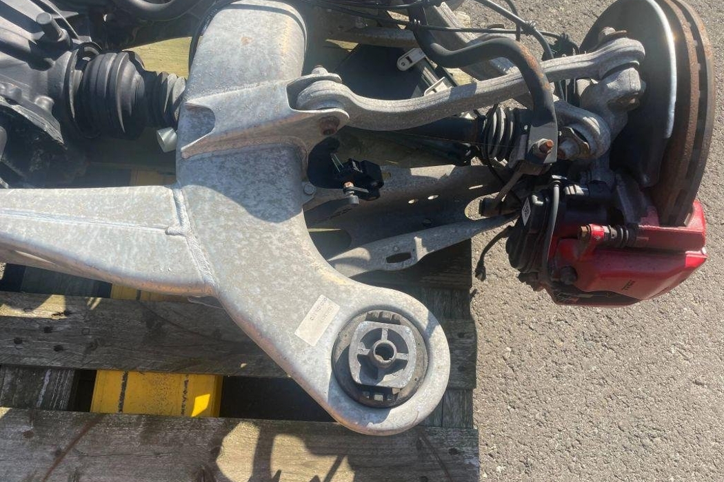 MERCEDES-BENZ CLS-Class C218/X218 (2011-2017) Rear Axle 32197763