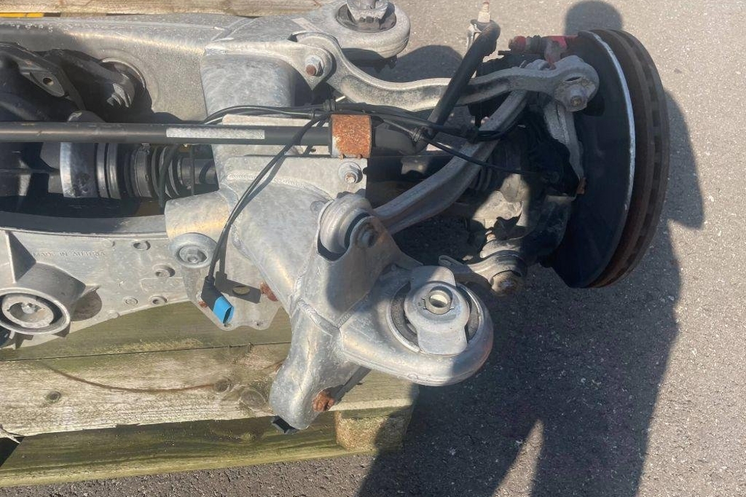 MERCEDES-BENZ CLS-Class C218/X218 (2011-2017) Rear Axle 32197763