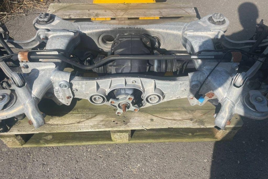 MERCEDES-BENZ CLS-Class C218/X218 (2011-2017) Rear Axle 32197763