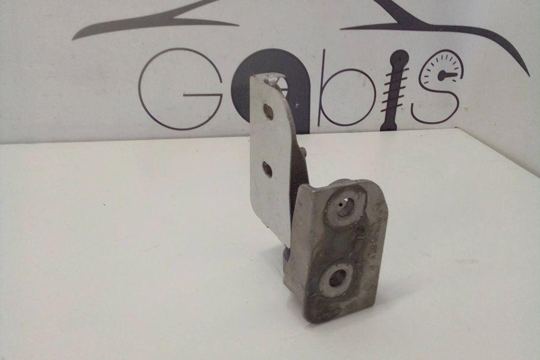 MERCEDES-BENZ E-Class W213/S213/C238/A238 (2016-2024) Exhaust Hanger Bracket A2064920800 32198467