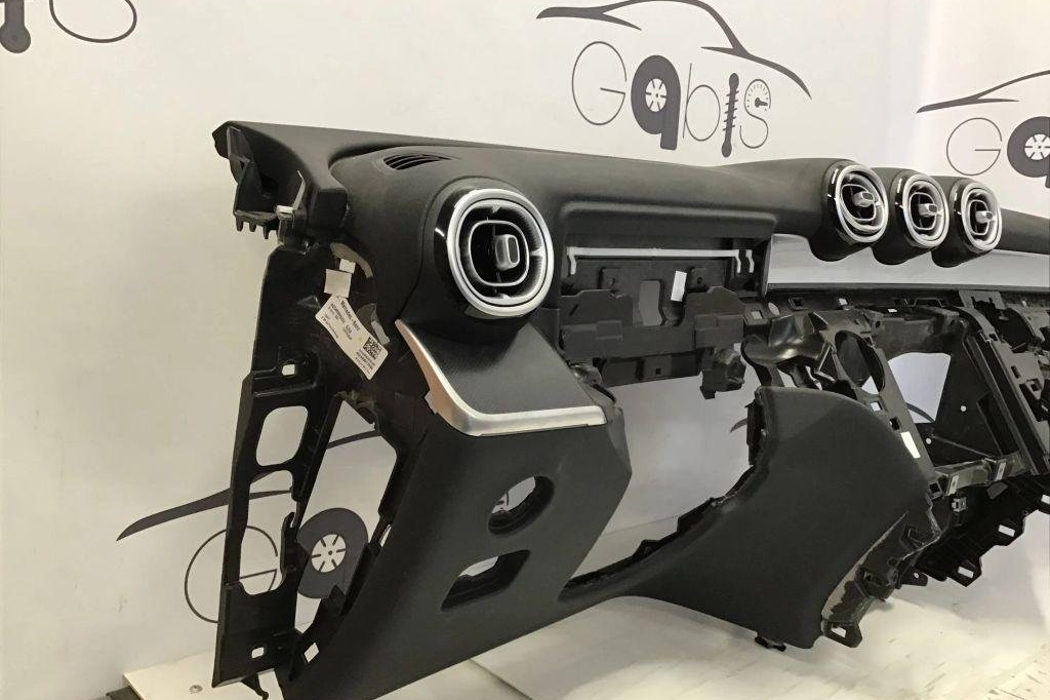 MERCEDES-BENZ GLC X253 (2015-2024) Передняя панель салона A2546805203 32198584