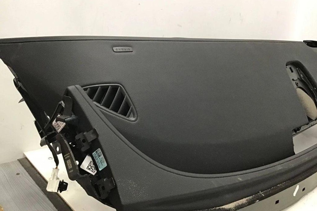 MERCEDES-BENZ E-Class W213/S213/C238/A238 (2016-2024) Передняя панель салона 2146801301 32198847
