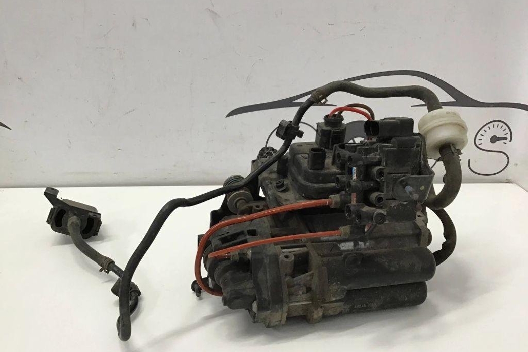 AUDI Q7 4M (2015-2024) Suspension Compressor 4M0616005H 32199397