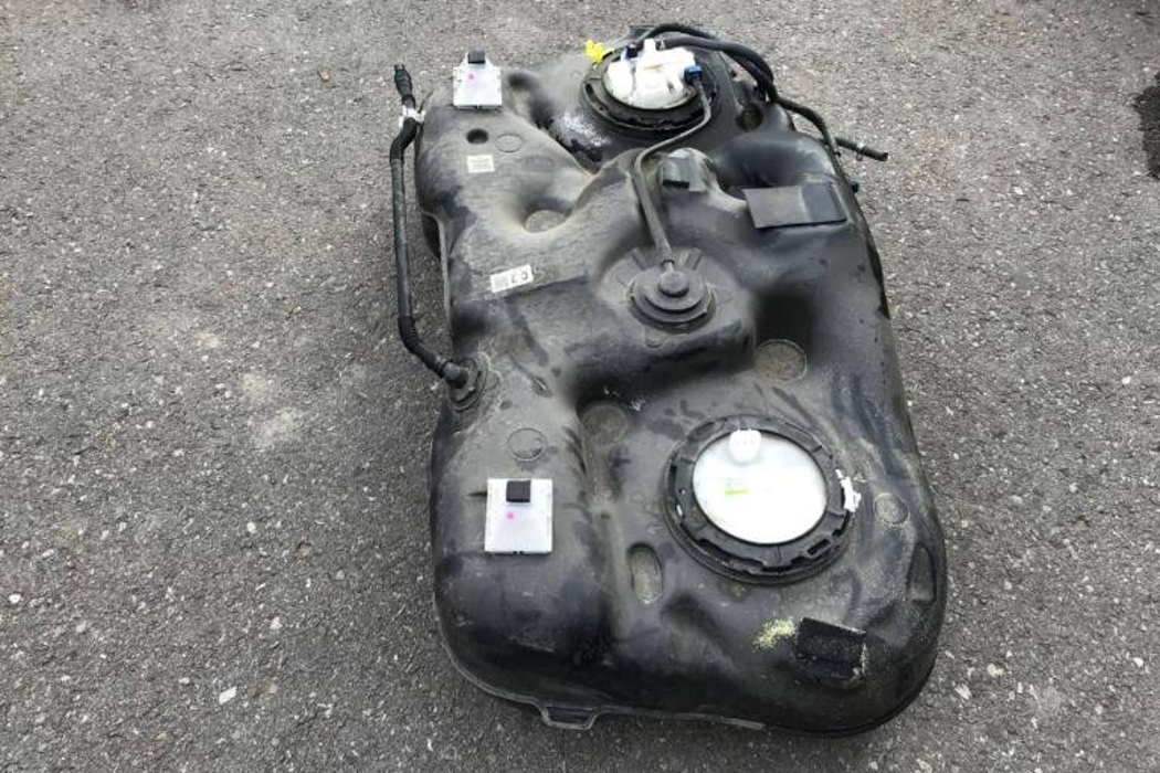 TOYOTA RAV4 1 generation (XA10) (1994-2000) Fuel Tank 7710042620 32199563