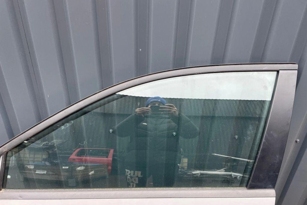 HYUNDAI Ioniq AE (2016-2023) Priekšējās kreisās durvis 32200391