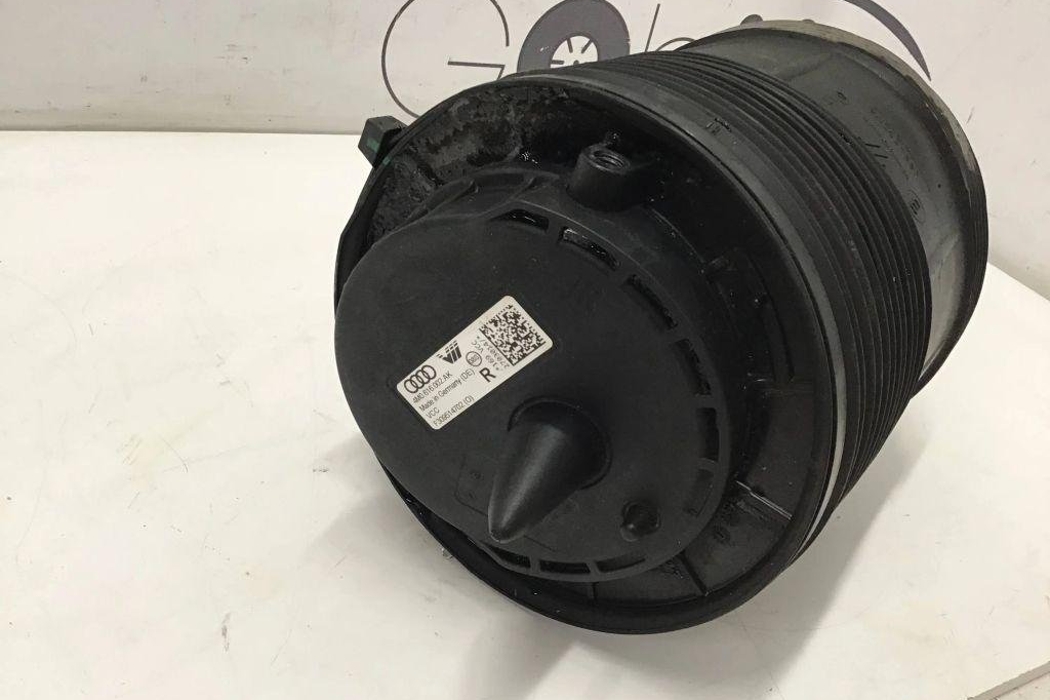 AUDI Q7 4M (2015-2024) Rear Right Air Suspension Cushion 4M0616002 32200513