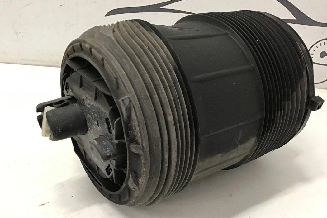 AUDI Q7 4M (2015-2024) Rear Right Air Suspension Cushion 4M0616002 32200513