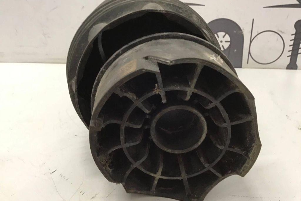 DODGE Ram 4 generation (2008-2023) Rear Left Air Suspension Cushion 68260938AA 32200609