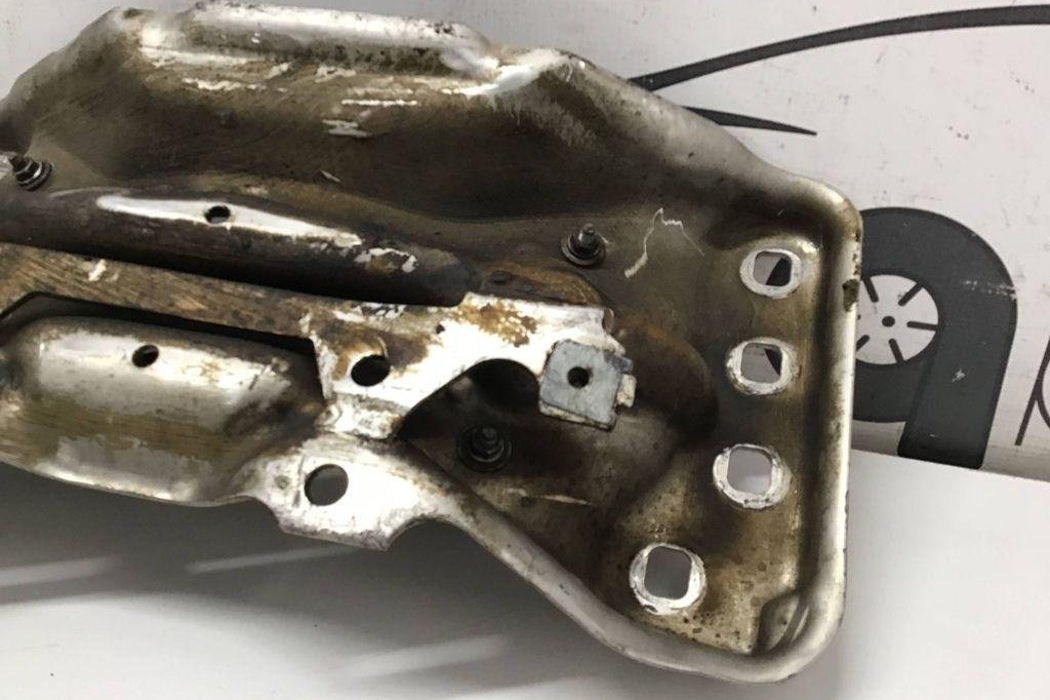 MERCEDES-BENZ CLS-Class C219 (2004-2010) Gearbox Mount Bracket A2902400600 32201443