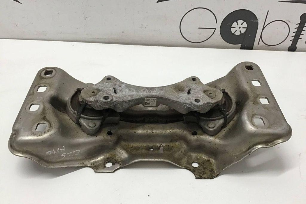 MERCEDES-BENZ CLS-Class C219 (2004-2010) Gearbox Mount Bracket A2902400600 32201443