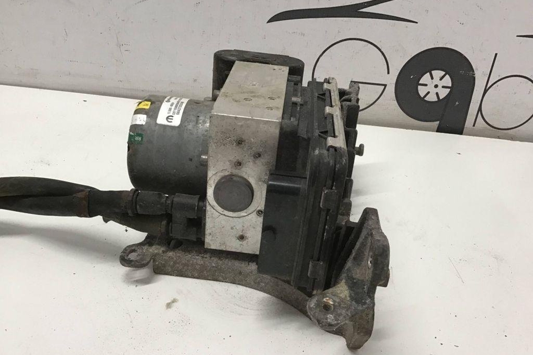 DODGE Ram 4 generation (2008-2023) Suspension Compressor 68264596AB,68437252AB 32201453