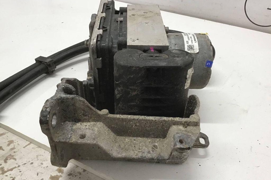DODGE Ram 4 generation (2008-2023) Suspension Compressor 68264596AB,68437252AB 32201453