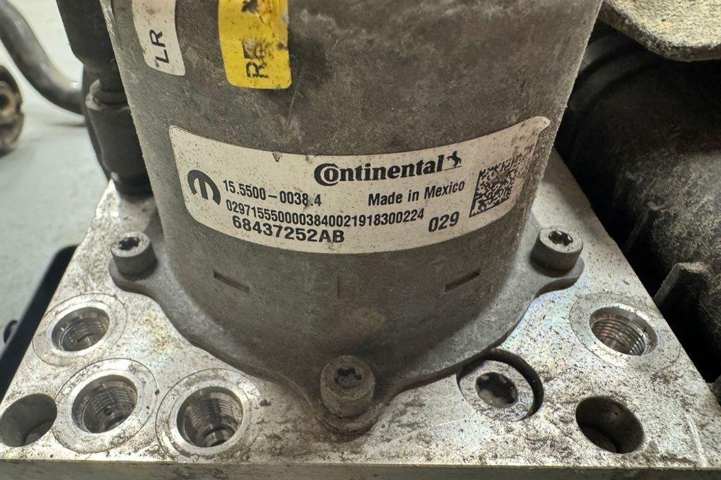 DODGE Ram 4 generation (2008-2023) Suspension Compressor 68264596AB,68437252AB 32201453