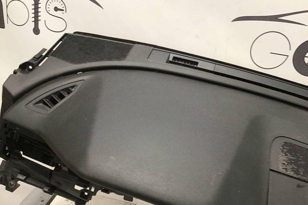 SUBARU Outback 6 generation (2019-2023) Dashboard 32201948