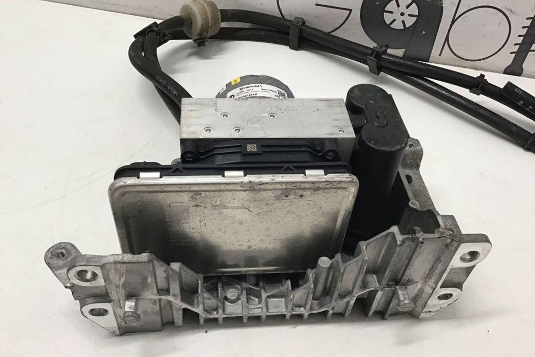 DODGE Ram 4 generation (2008-2023) Suspension Compressor 68496113AD 32202183