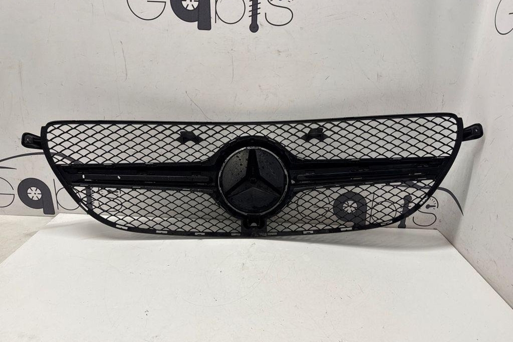 MERCEDES-BENZ GLE Coupe C292 (2015-2019) Priekšējā bampera augšējā reste A2928850034 32202615