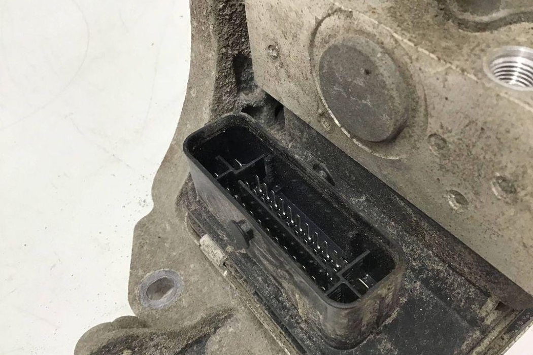 DODGE Ram 4 generation (2008-2023) Компрессор подвески 68496113AB 32203012
