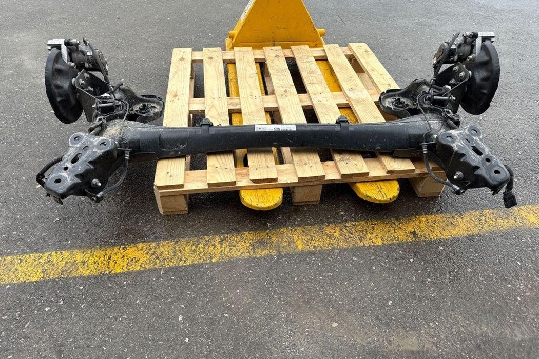 JEEP Avenger 1 generation (2023-2023) Aizmugurējais tilts 50423004AC 32203059