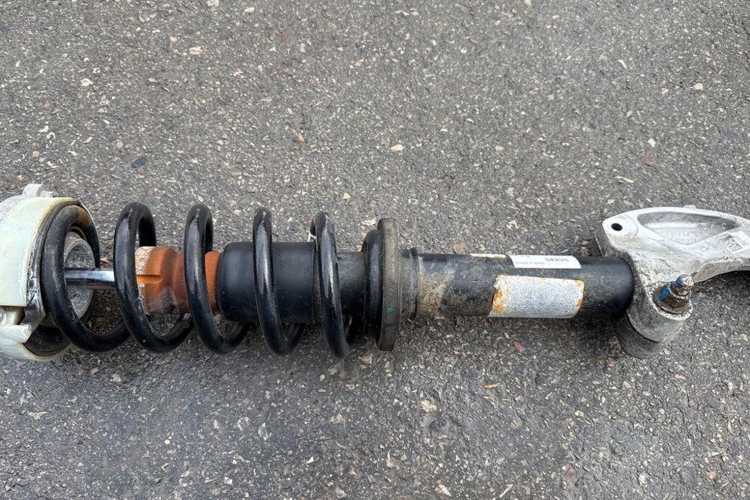 AUDI Q5 8R (2008-2017) Front Left Shock Absorber 4M0413037N,80A413031AG,80A411105,80A413333 32203063