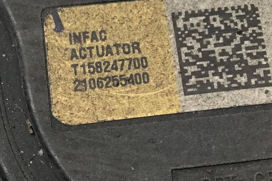 HYUNDAI Ioniq AE (2016-2023) Aizmugurējais kreisais bremžu suports 32203111