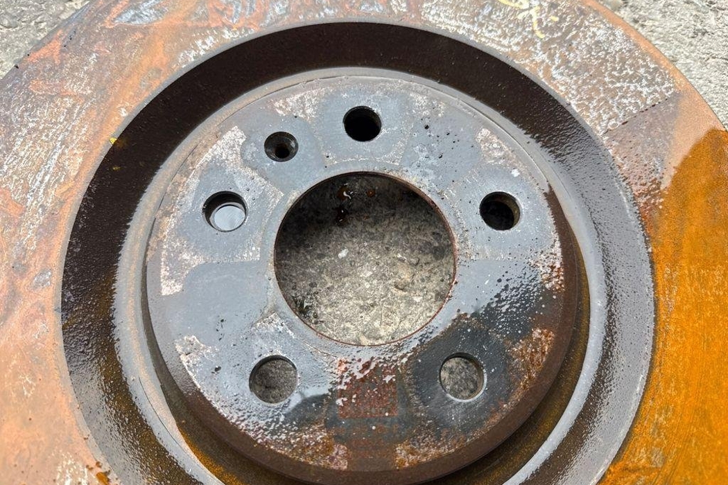 AUDI Q5 8R (2008-2017) Rear Left Brake Disc 32203160