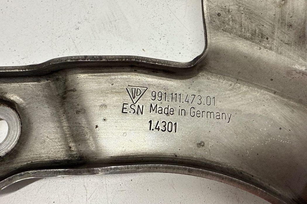 PORSCHE 911 991 (2011-2020) Кронштейн выхлопной трубы 99111147301 32203803