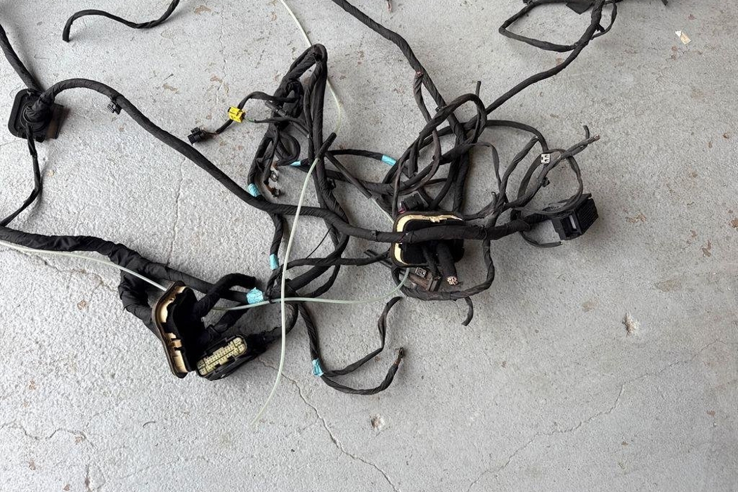 MERCEDES-BENZ GLE W166 (2015-2018) Fuse Box 32203985