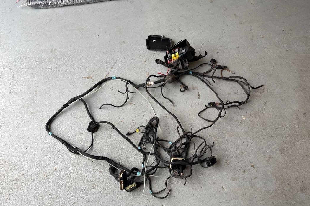 MERCEDES-BENZ GLE W166 (2015-2018) Fuse Box 32203985