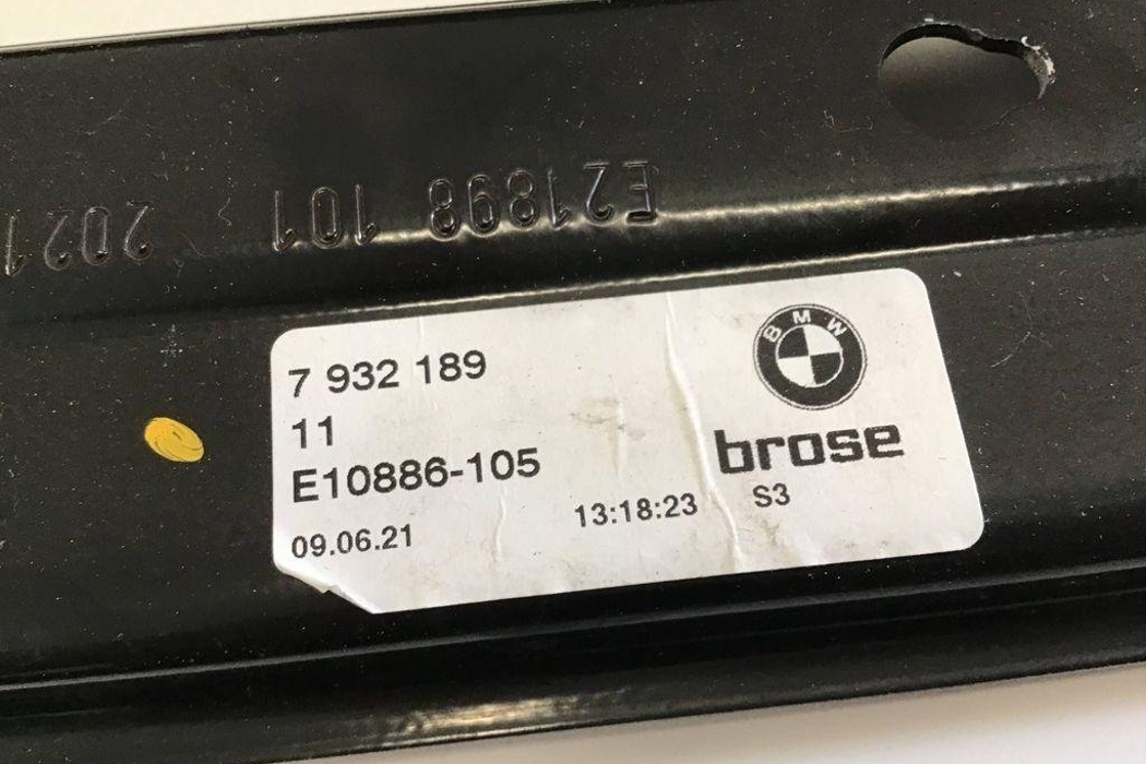 BMW iX I20 (2021-2024) Стеклоподъемник передней левой двери 7932189,5A09AE5 32204016