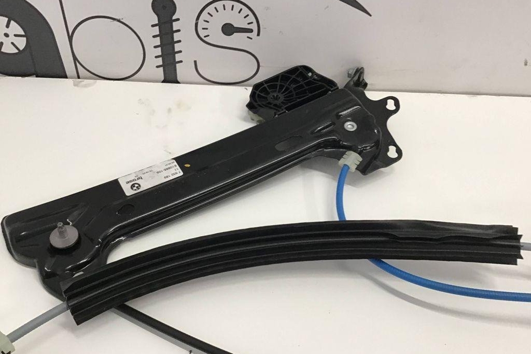 BMW iX I20 (2021-2024) Стеклоподъемник передней левой двери 7932189,5A09AE5 32204016