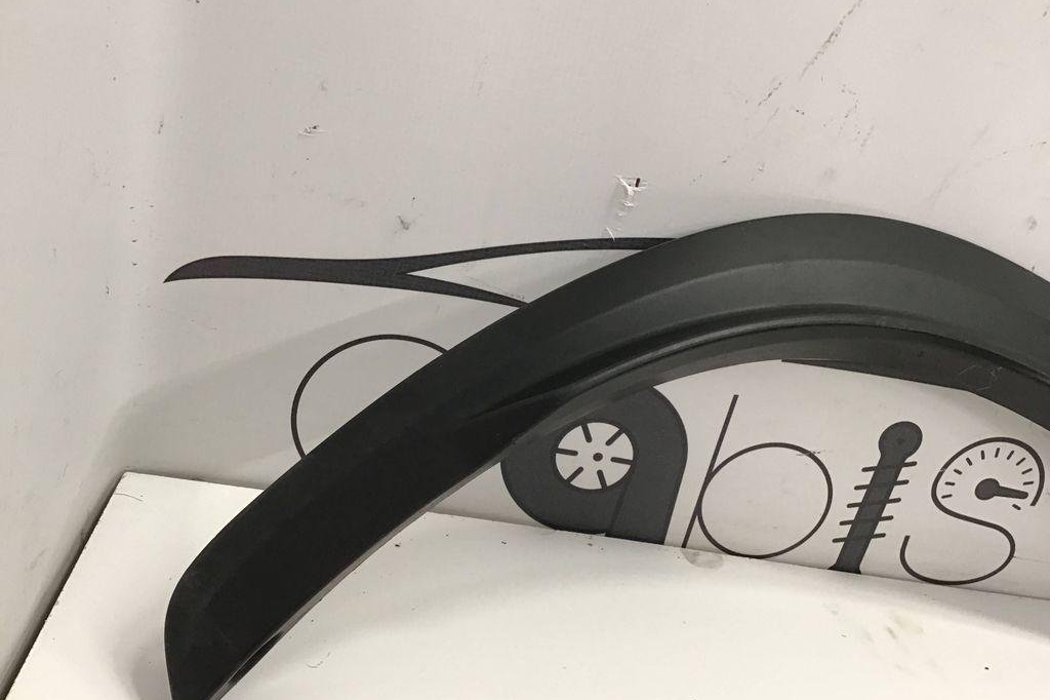 LEXUS LX 3 generation (2007-2024) Rear arch 7560578040 32204113