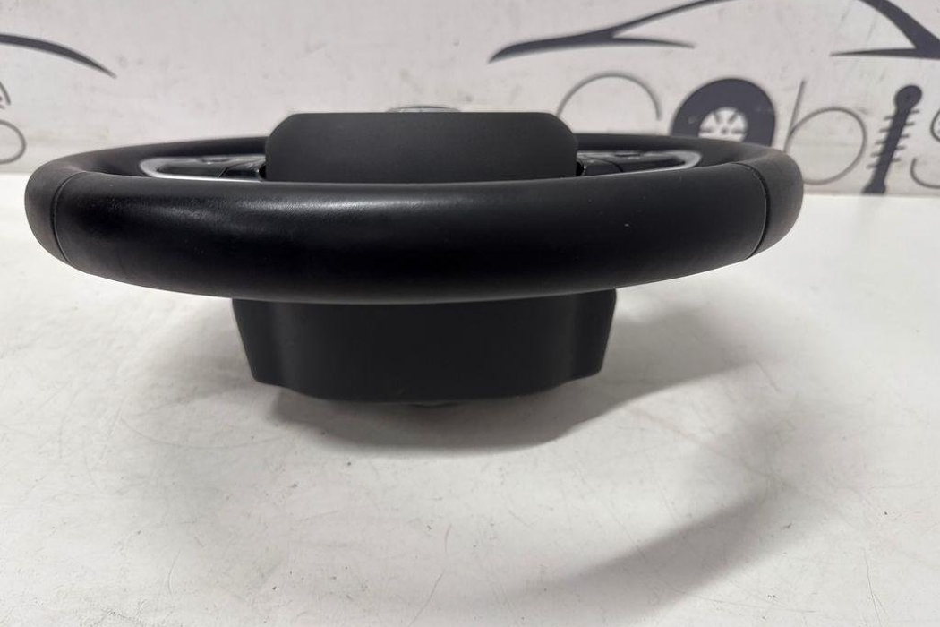 VOLVO XC60 2 generation (2017-2024) Steering Wheel 32227595 32204507
