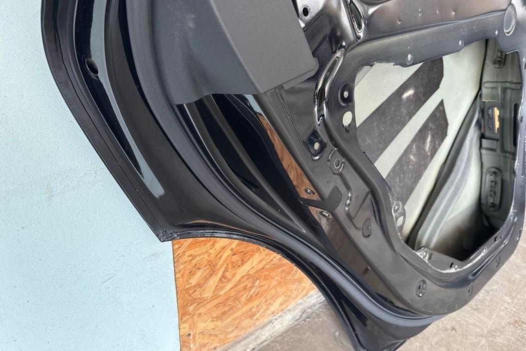 MERCEDES-BENZ GLC X253 (2015-2024) Rear Right Door 32204603