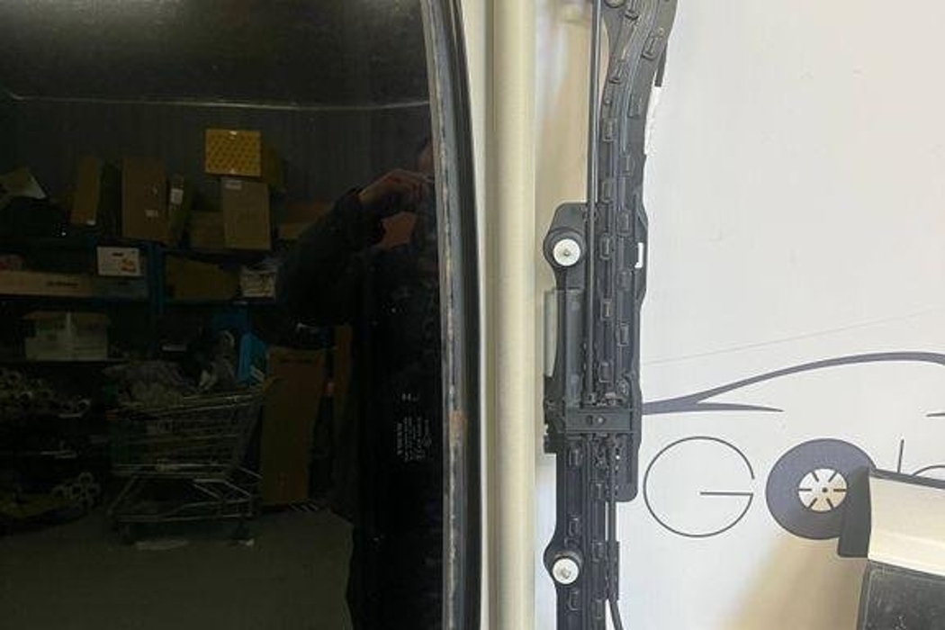 VOLVO XC60 2 generation (2017-2024) Люк крыши 43R008026 32204780