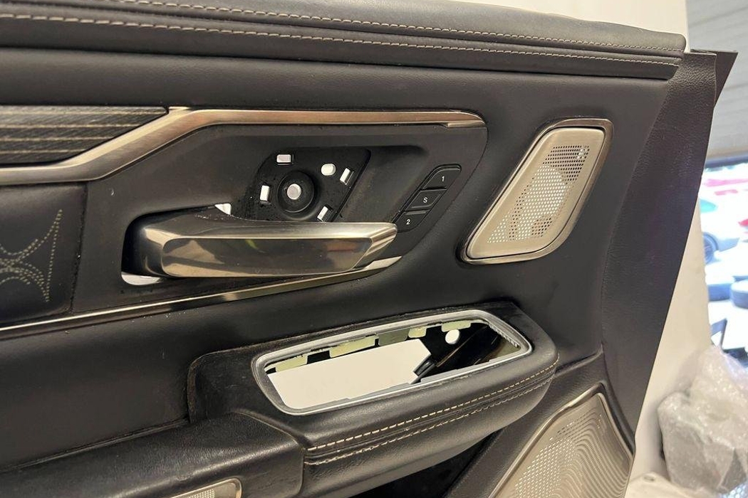 DODGE Ram 4 generation (2008-2023) Front Left Door Panel 156183432,6EE30TRMAAA,FC00AAX99031 32204888