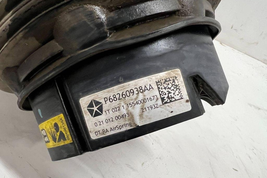 DODGE Ram 4 generation (2008-2023) Rear Left Air Suspension Cushion P68260938AA 32204939