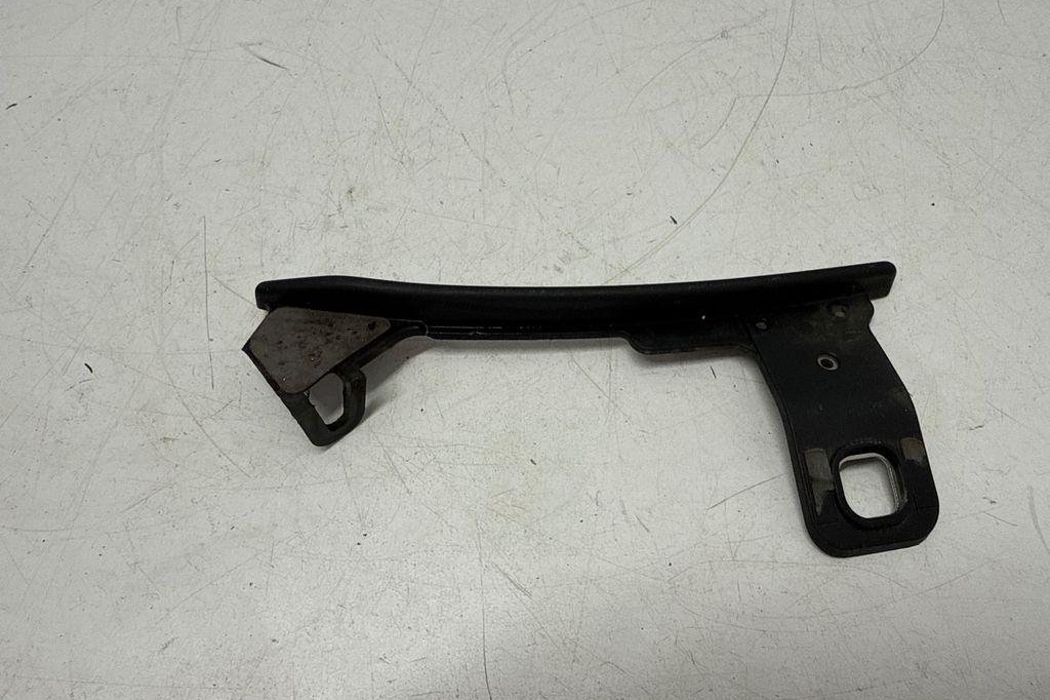 AUDI A4 B9/8W (2015-2024) Rear arch 8W0853827B 32205249