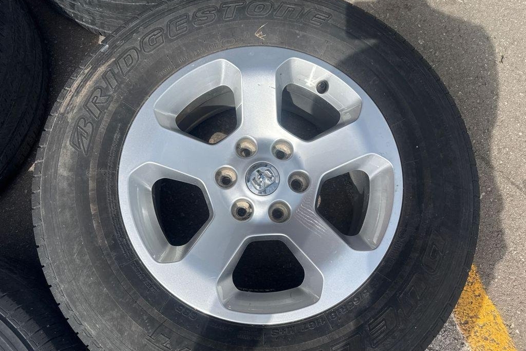 DODGE Ram 4 generation (2008-2023) Wheel 5YD54TRMAA 32205404