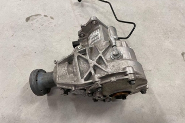 LAND ROVER Range Rover Evoque L551 (2 gen) (2018-2024) Раздатка 7515104,K8D27L486AC,10438925 32189134