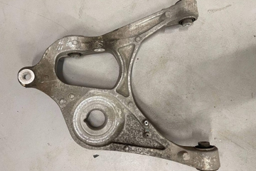 MERCEDES-BENZ GL-Class X166 (2012-2015) Bakre höger arm A16606 32191730