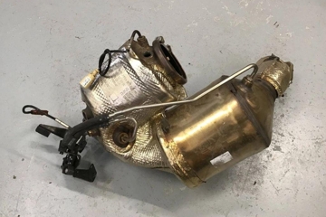 VOLKSWAGEN Touareg 3 generation (2018-2024) Catalyst 8W0131703 32198828