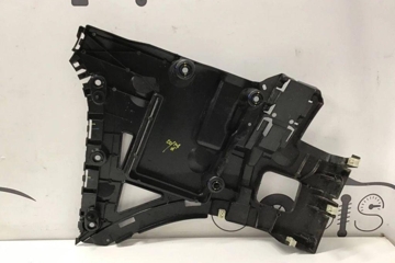 BMW X3 G01 (2017-2024) Aizmugurējā labā bampera stiprinājums 9451030 32200325