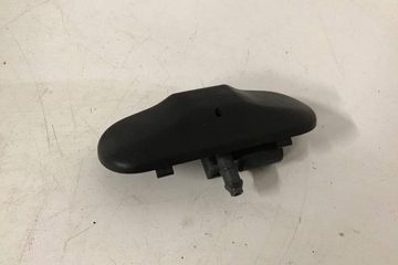 VOLKSWAGEN Arteon 1 generation (2017-2024) Windscreen Nozzle Jet 5G0955986 32200688