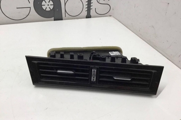 VOLKSWAGEN Touareg 3 generation (2018-2024) Centrālās konsoles kanāls 761858417 32201049