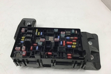 DODGE Ram 4 generation (2008-2023) Drošinātāju kārba 68430153AB 32202288