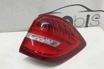 MERCEDES-BENZ GLS-Class X166 (2015-2020) Aizmugurējais labais lukturis A1669060402 32202576