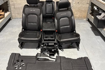 DODGE Ram 4 generation (2008-2023) Interiérové sedadlá s kitom dverí 32203450